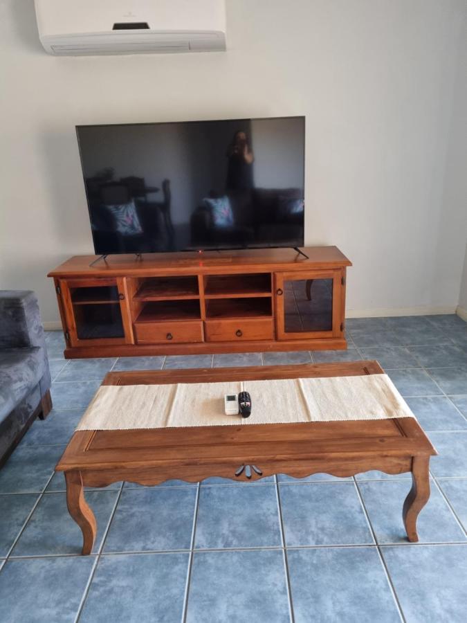 Blk Stays Guest House Deluxe Units Morayfield Ngoại thất bức ảnh