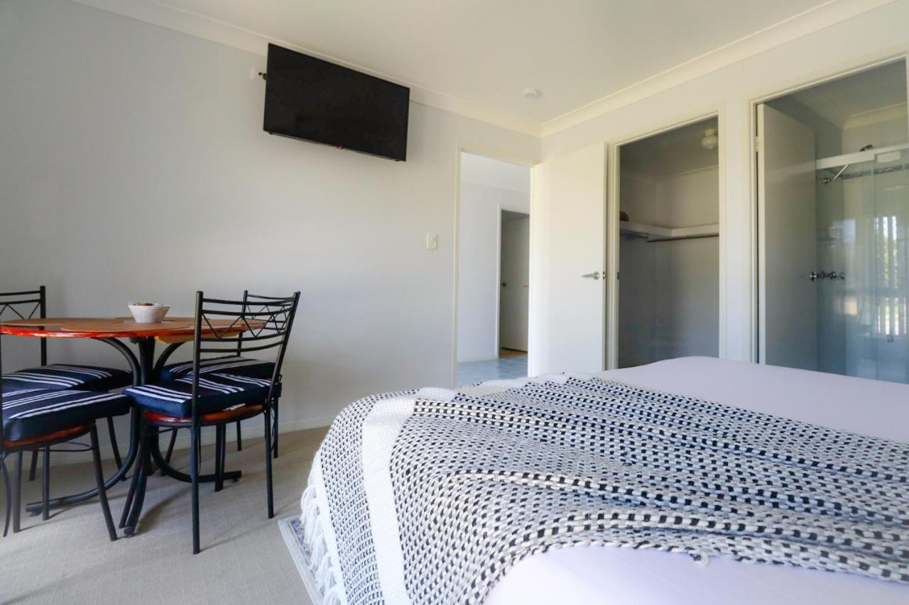 Blk Stays Guest House Deluxe Units Morayfield Ngoại thất bức ảnh