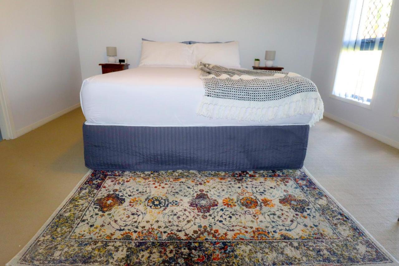 Blk Stays Guest House Deluxe Units Morayfield Ngoại thất bức ảnh