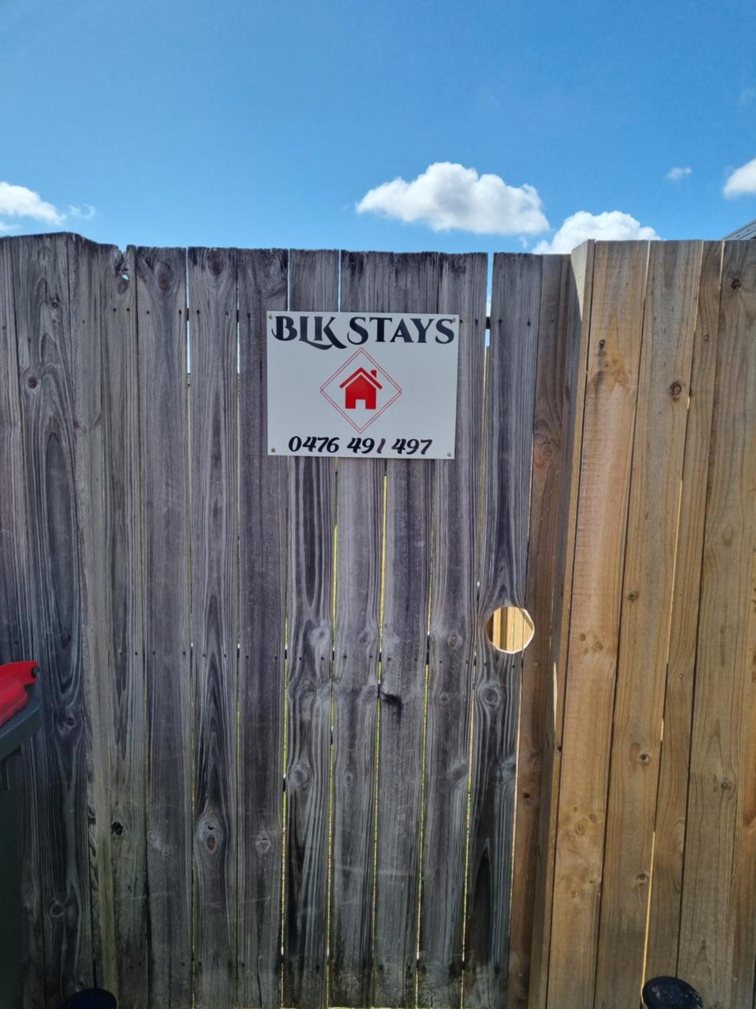 Blk Stays Guest House Deluxe Units Morayfield Ngoại thất bức ảnh